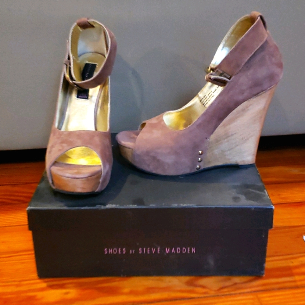 NEW Steve Madden Marlow Suede shoes